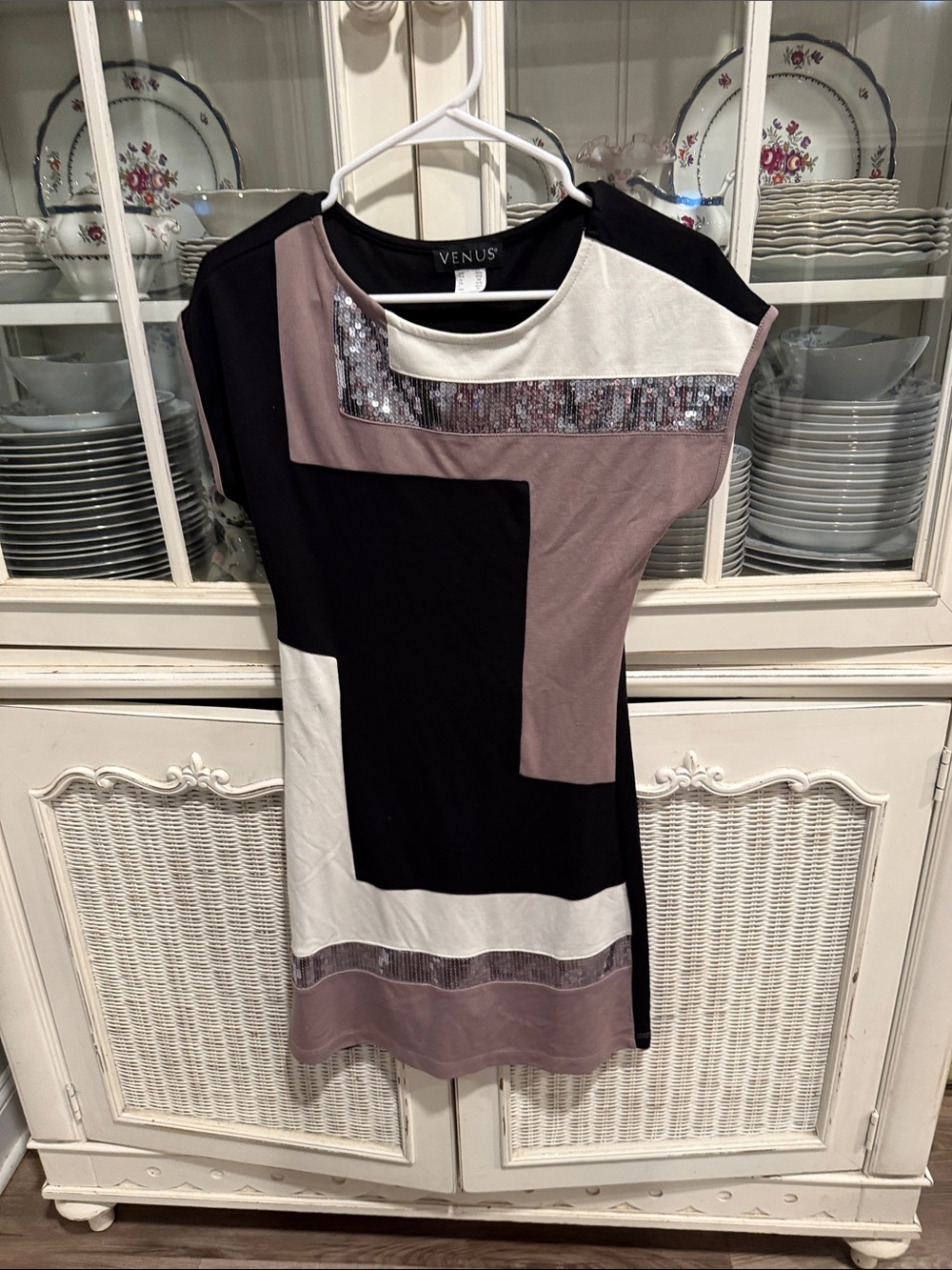 VENUS Colorblock Shift Dress with Sequin Trim in Black, Taupe and Cream